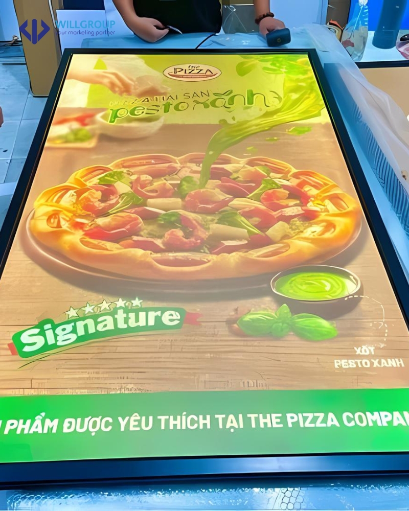 Bảng hiệu của quán pizza Hải sản