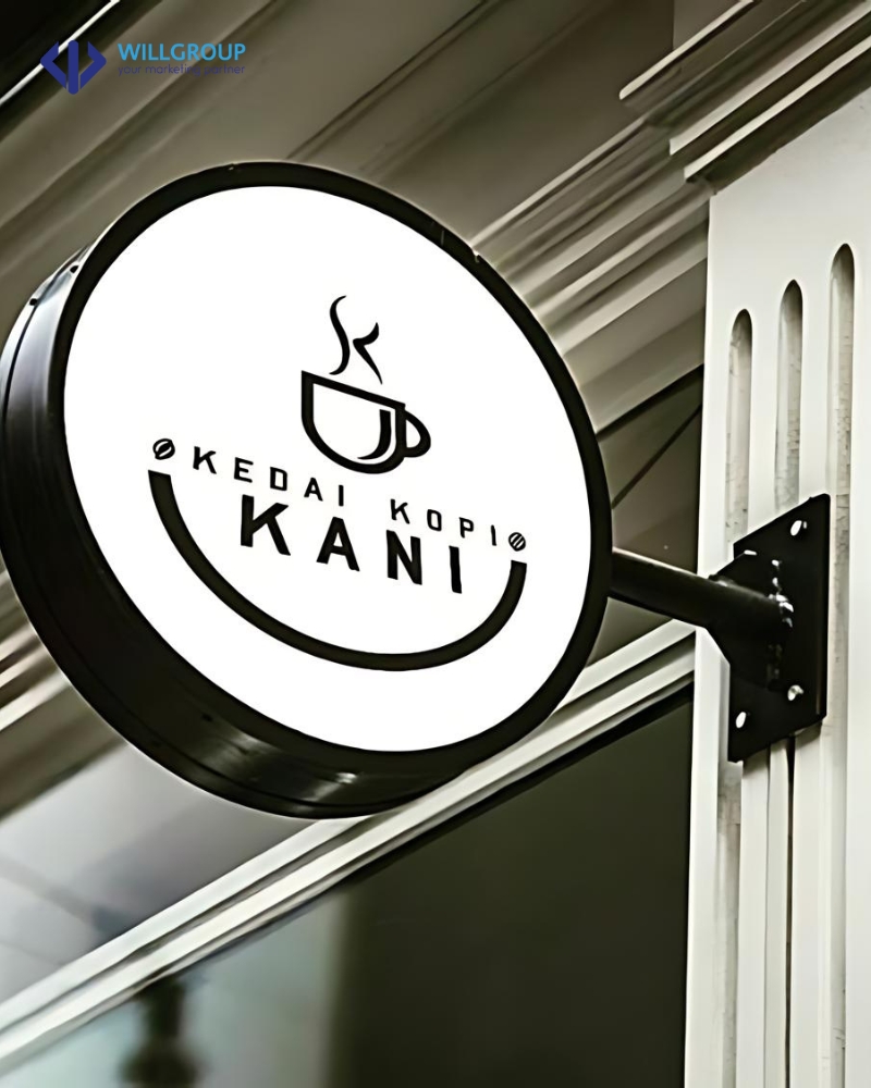 Bảng hiệu hộp đèn của tiệm Cà phê Kani