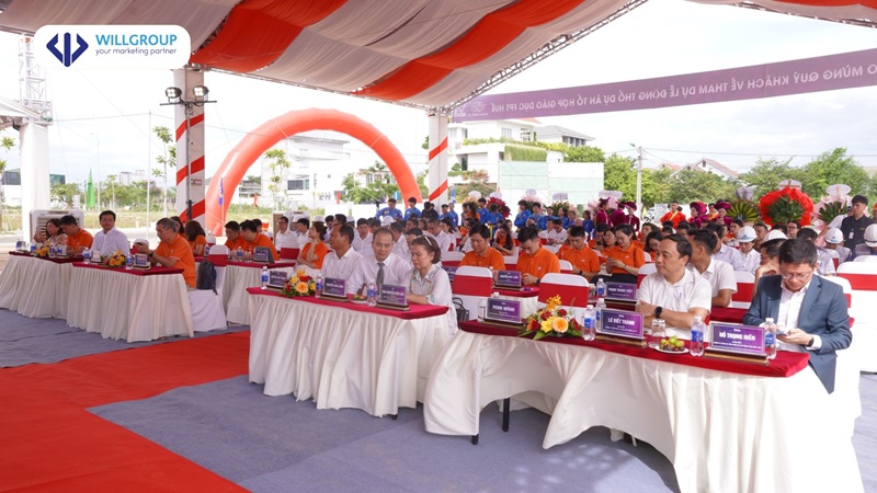 Khách mời và nhà đầu tư trong lễ khởi công, động thổ