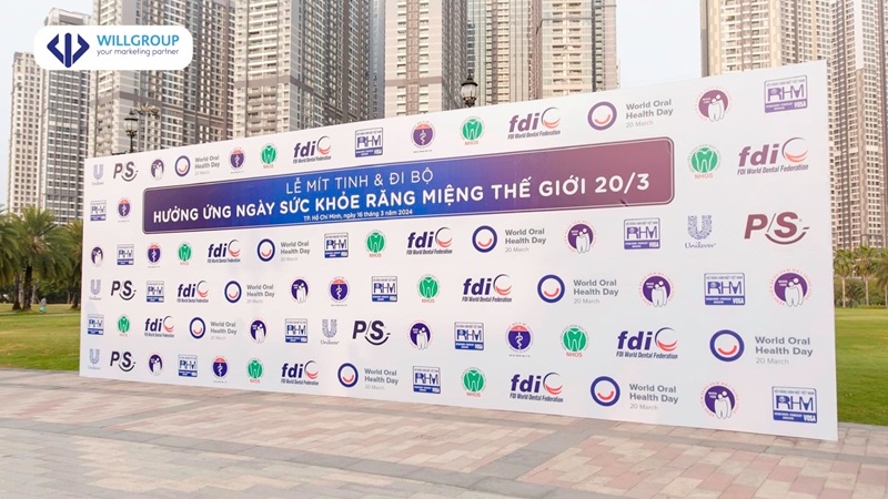 tổ chức Lễ mít tinh và đi bộ tại công viên Vinhomes Central Park